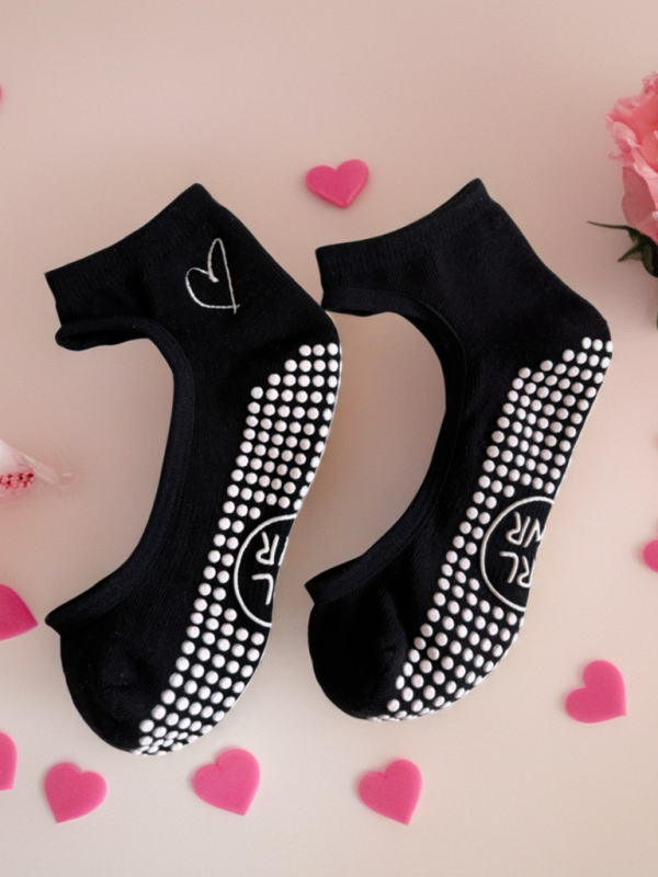 Lovely - Image 2